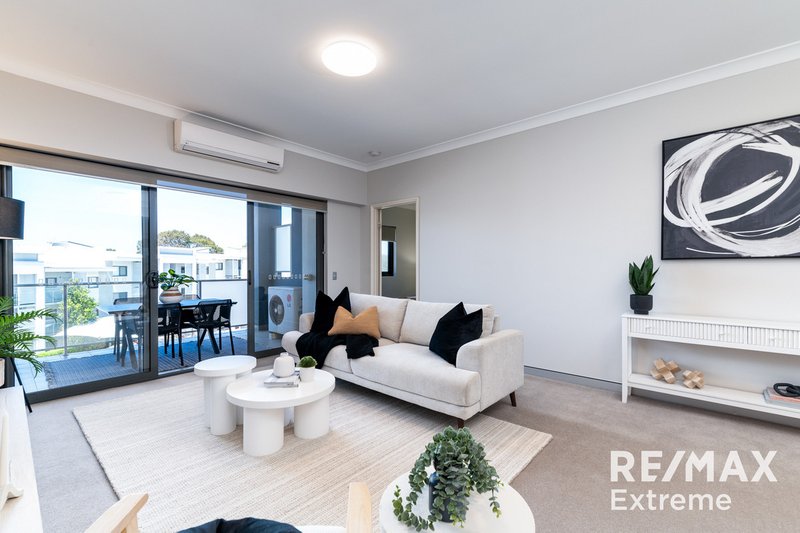 Photo - 40/2 Walsh Loop, Joondalup WA 6027 - Image 4