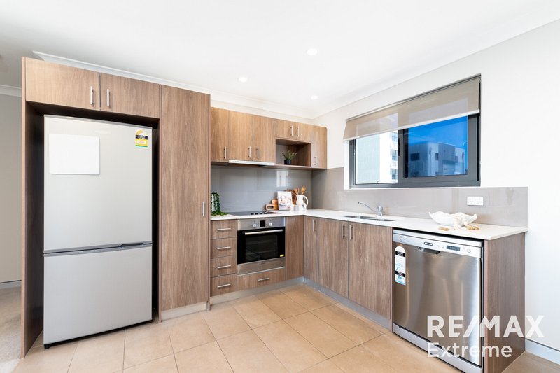 Photo - 40/2 Walsh Loop, Joondalup WA 6027 - Image 7