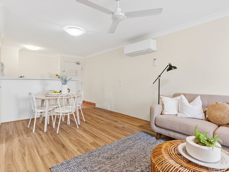 Photo - 40/20-26 Anne Avenue, Broadbeach QLD 4218 - Image 9