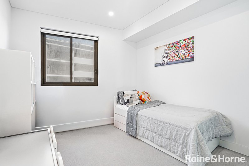 Photo - 402/12C Carson Lane, St Marys NSW 2760 - Image 9