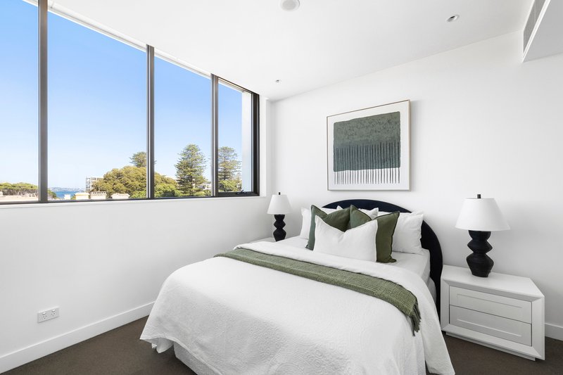 Photo - 402/13 Whistler Street, Manly NSW 2095 - Image 11
