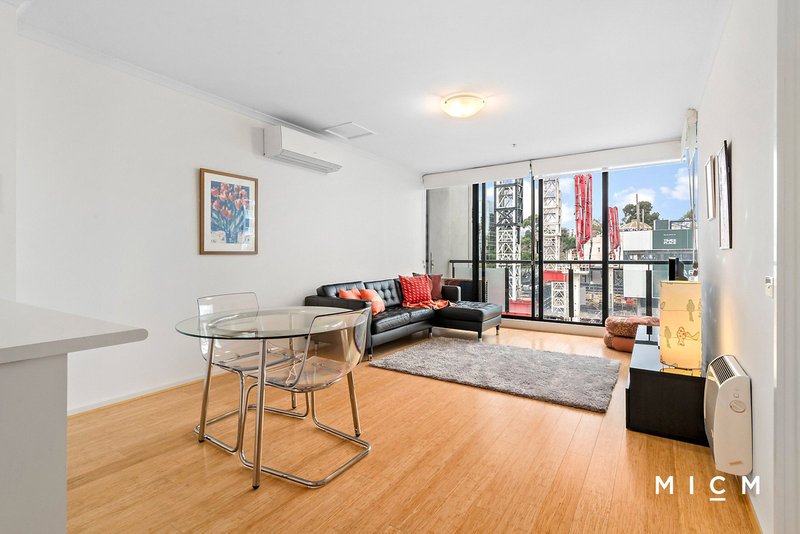Photo - 402/148 Wells Street, South Melbourne VIC 3205 - Image 2