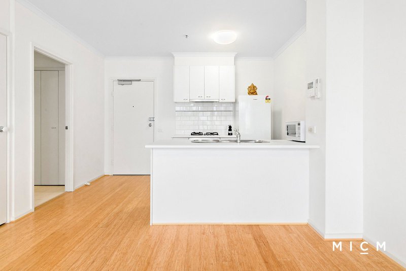 Photo - 402/148 Wells Street, South Melbourne VIC 3205 - Image 4