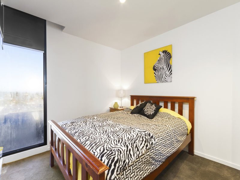 Photo - 402/19-21 Hanover Street, Oakleigh VIC 3166 - Image 4