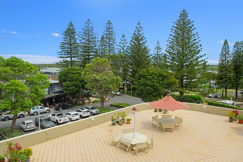 Photo - 402/2 Murray Street, Port Macquarie NSW 2444 - Image 2