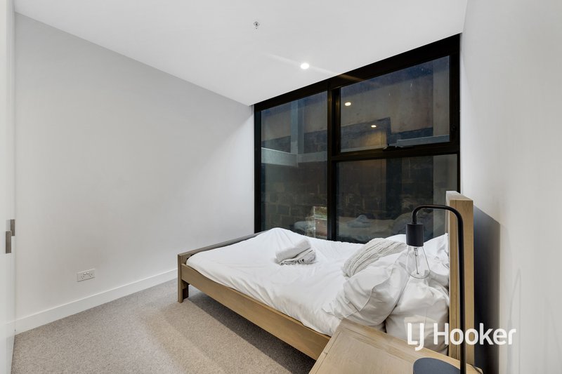 Photo - 402/28 Bouverie Street, Carlton VIC 3053 - Image 10