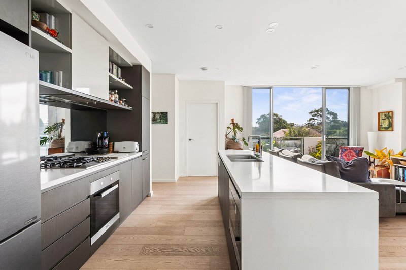 Photo - 402/32 Alice Street, Newtown NSW 2042 - Image 6