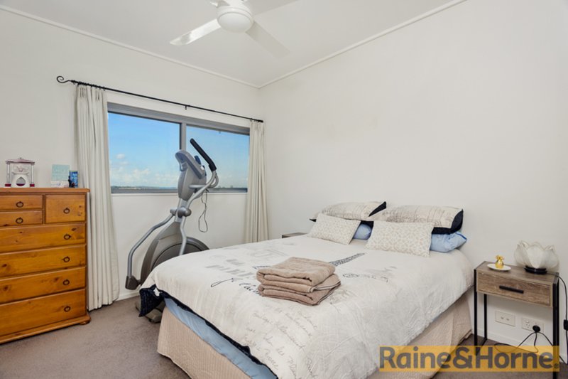 Photo - 402/33 Main Street, Rouse Hill NSW 2155 - Image 4