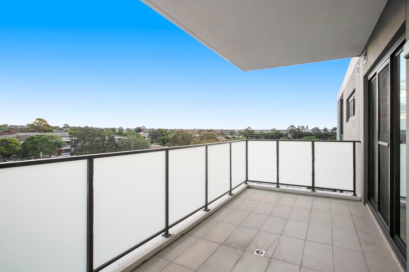 Photo - 402/466 Burwood Road, Belmore NSW 2192 - Image 9