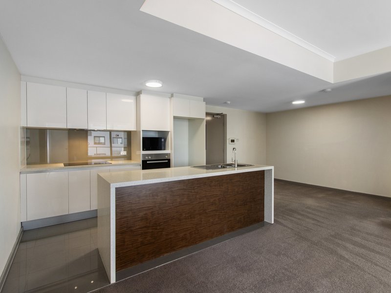 Photo - 402/60 Grose Avenue, Cannington WA 6107 - Image 9