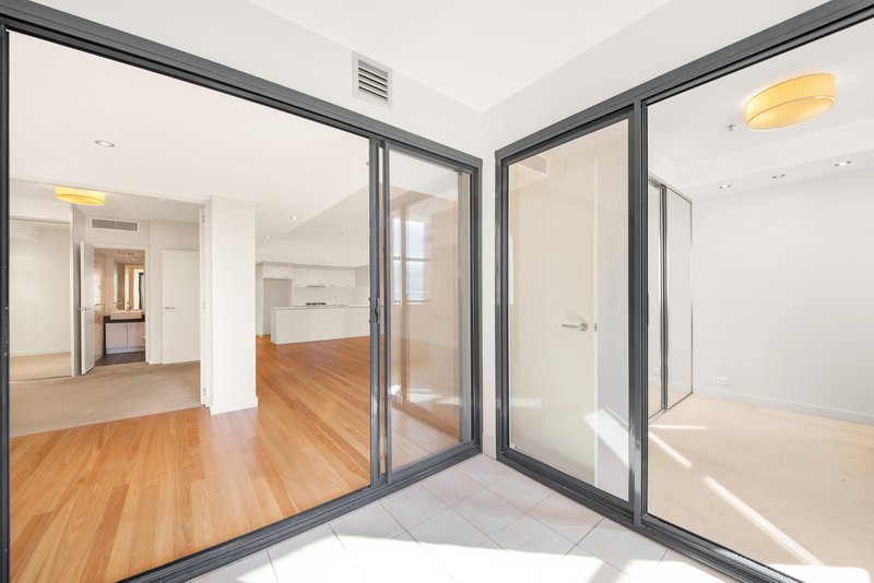 Photo - 402/62 Foster Street, Surry Hills NSW 2010 - Image 7