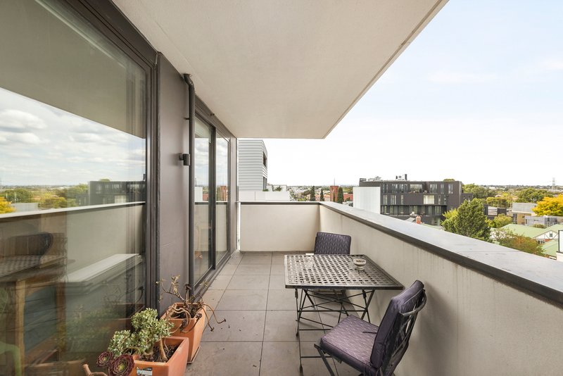 Photo - 402/85 Nicholson Street, Brunswick East VIC 3057 - Image 8