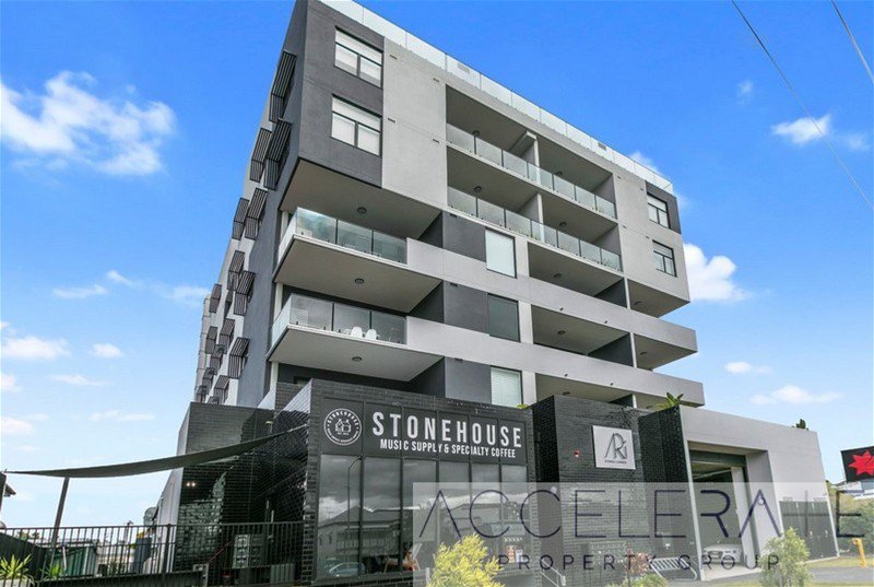 Photo - 402/89 Old Cleveland Road, Stones Corner QLD 4120 - Image 3