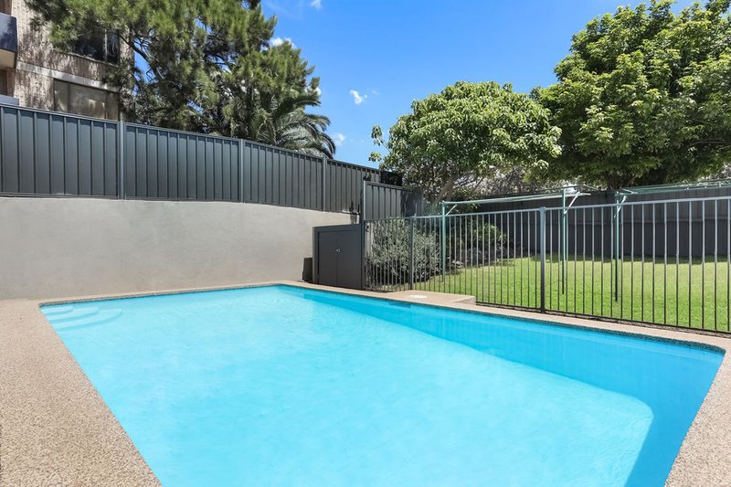 Photo - 40/29-31 Paul Street, Bondi Junction NSW 2022 - Image 16