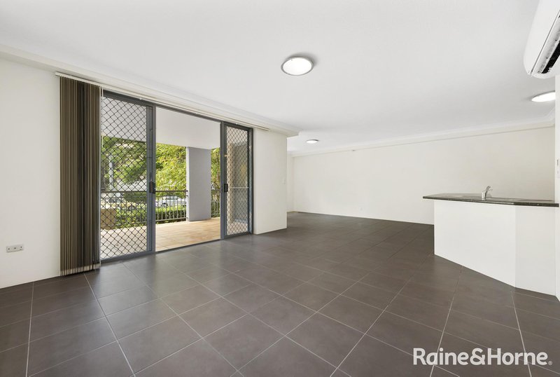 Photo - 40/300 Sir Fred Schonell Drive, St Lucia QLD 4067 - Image 5