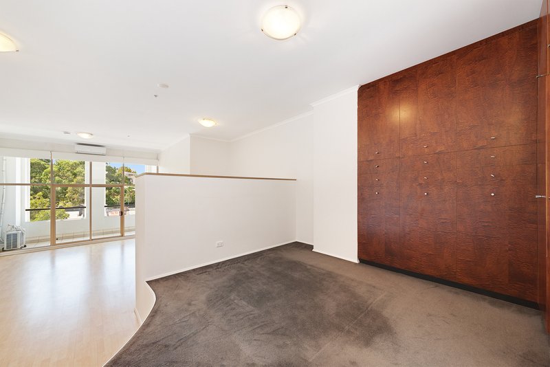 Photo - 403/105 Campbell Street, Surry Hills NSW 2010 - Image 4