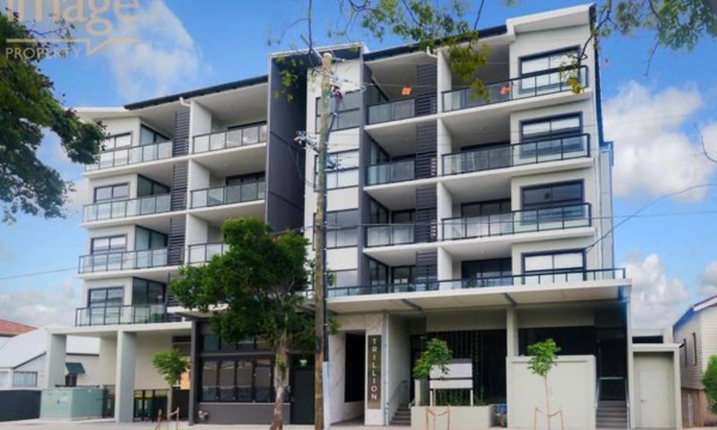 Photo - 403/109 Chalk Street, Lutwyche QLD 4030 - Image 5