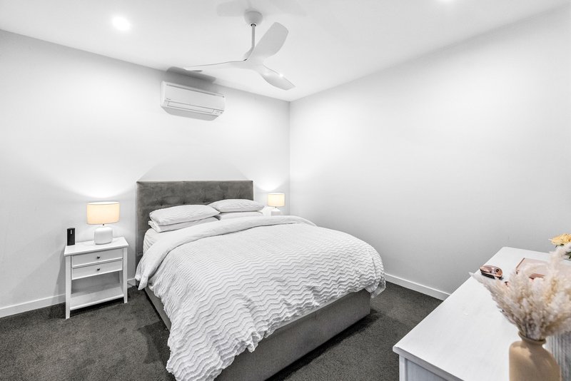Photo - 403/116 Watton Street, Werribee VIC 3030 - Image 17