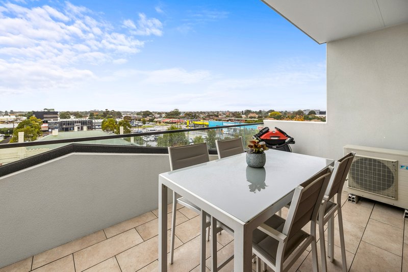 Photo - 403/116 Watton Street, Werribee VIC 3030 - Image 20