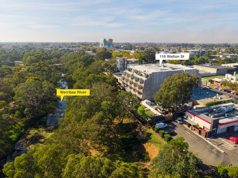 Photo - 403/116 Watton Street, Werribee VIC 3030 - Image 25