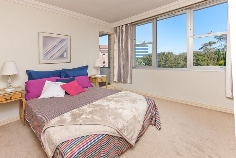 Photo - 403/206 Ben Boyd Road, Cremorne NSW 2090 - Image 3