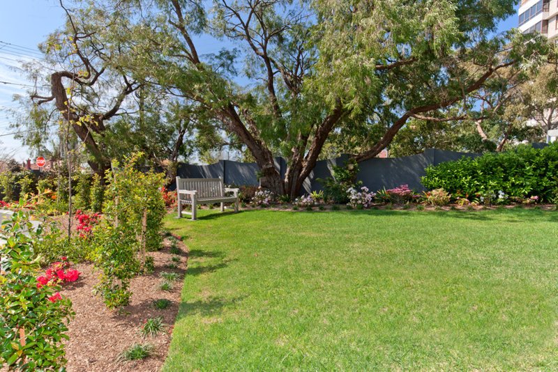 Photo - 403/206 Ben Boyd Road, Cremorne NSW 2090 - Image 12