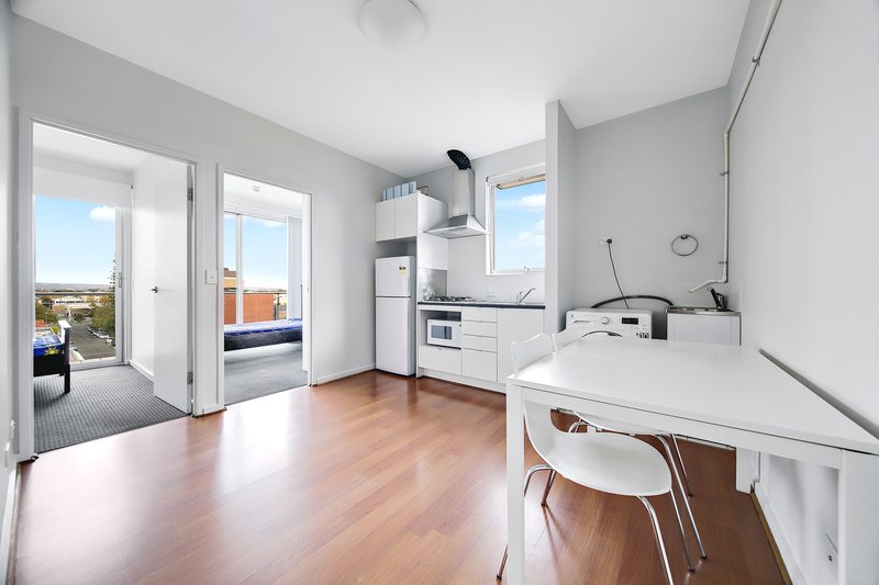 Photo - 403/246-248 Franklin Street, Adelaide SA 5000 - Image 1