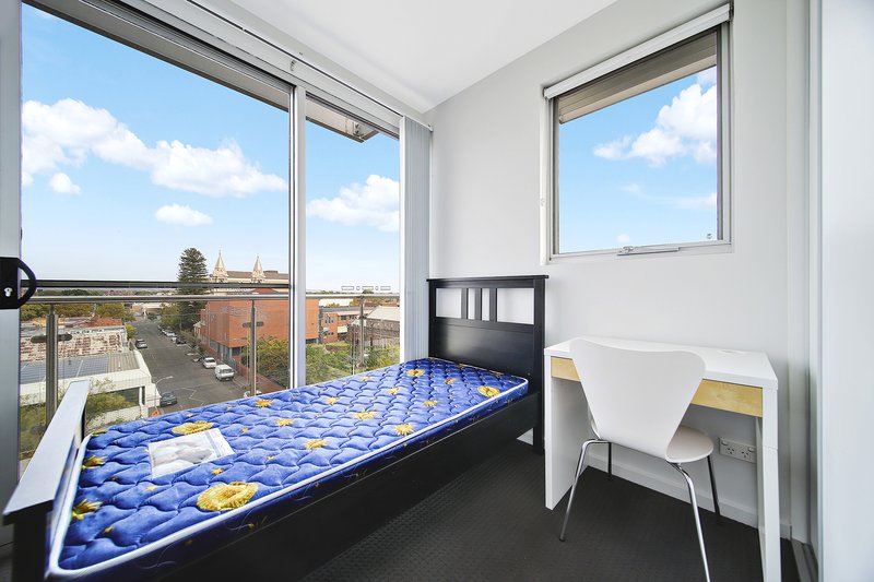 Photo - 403/246-248 Franklin Street, Adelaide SA 5000 - Image 4