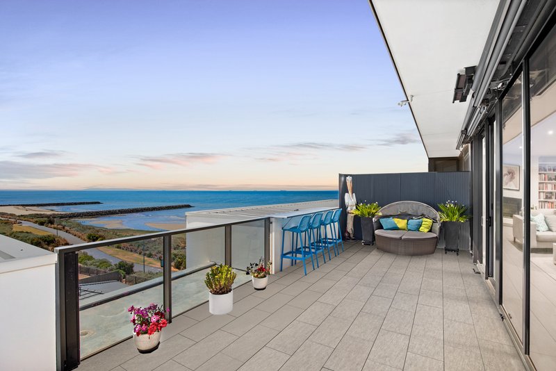 Photo - 403/33 Quay Boulevard, Werribee South VIC 3030 - Image 2