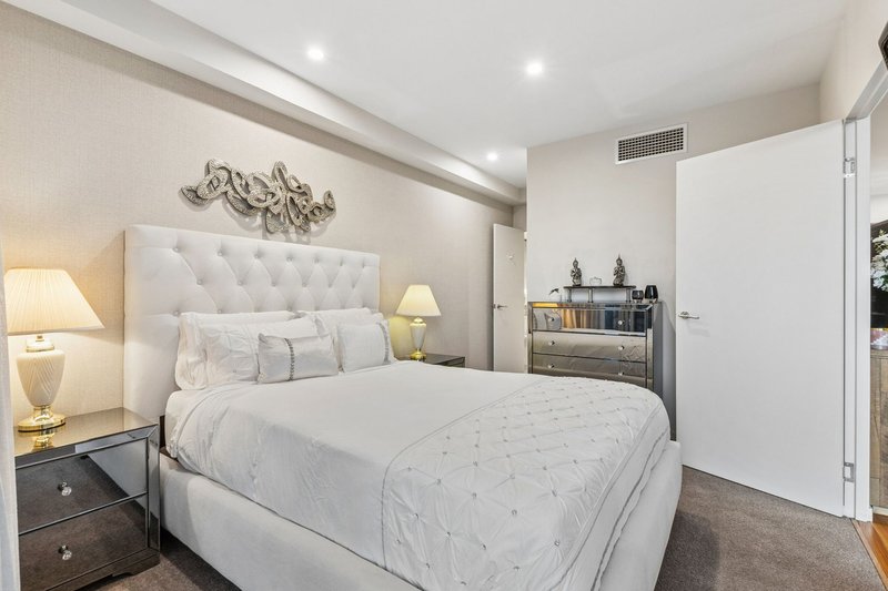 Photo - 403/5 Harper Terrace, South Perth WA 6151 - Image 12