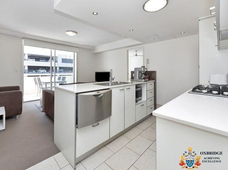 Photo - 403/6 Exford Street, Brisbane City QLD 4000 - Image 2