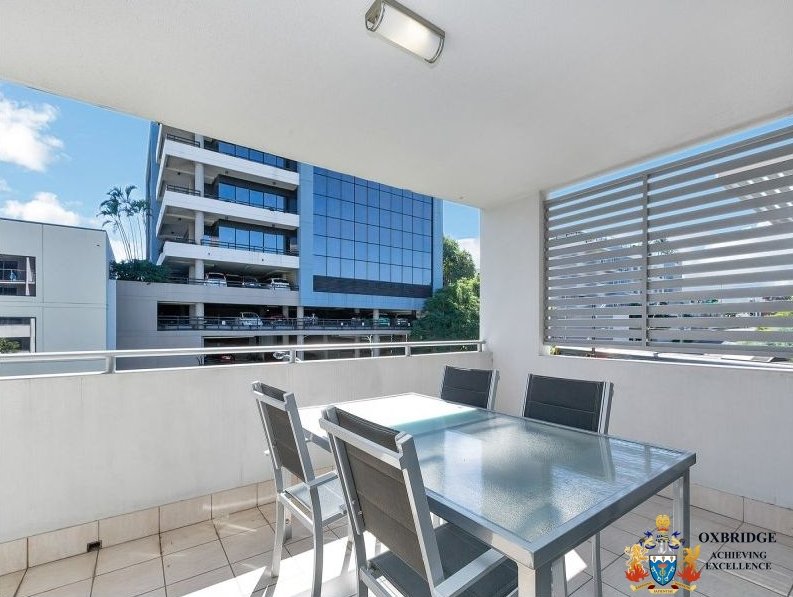 Photo - 403/6 Exford Street, Brisbane City QLD 4000 - Image 8