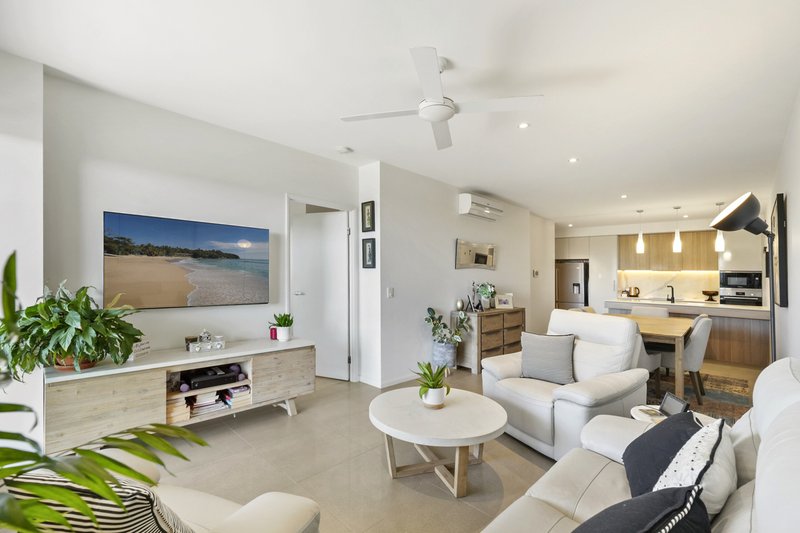 Photo - 403/601 Glades Drive, Robina QLD 4226 - Image 5