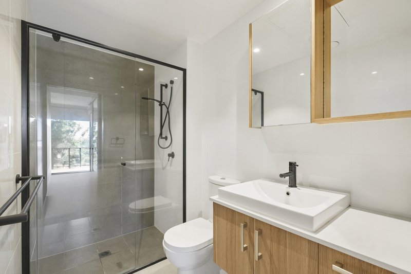 Photo - 403/601 Glades Drive, Robina QLD 4226 - Image 11
