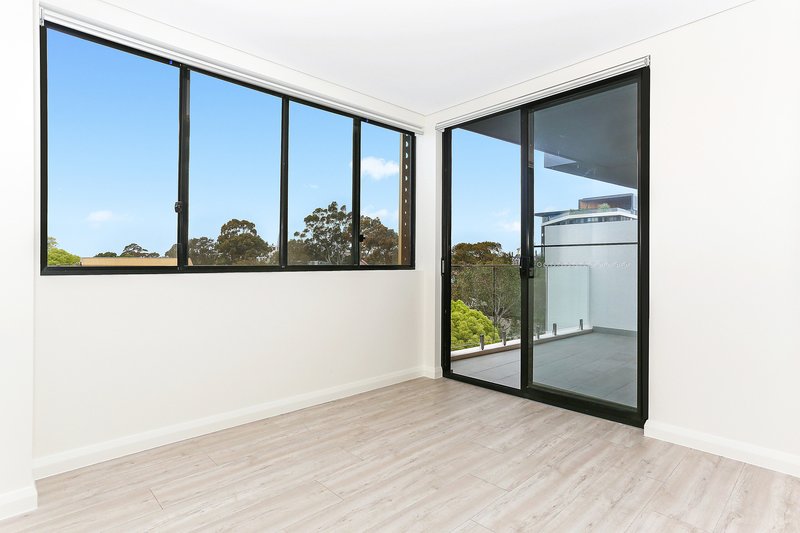 Photo - 403/8 Murrell Street, Ashfield NSW 2131 - Image 6