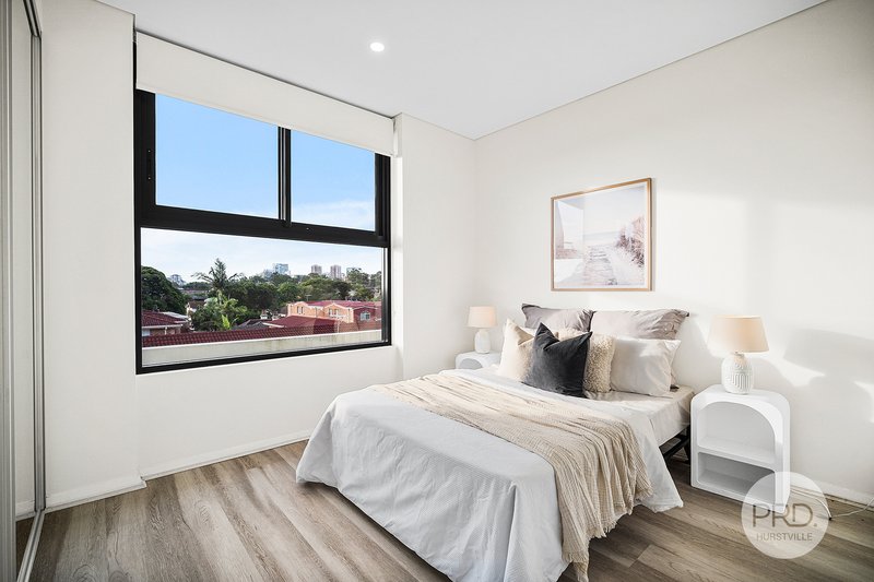 Photo - 403/9 Derwent Street, South Hurstville NSW 2221 - Image 4
