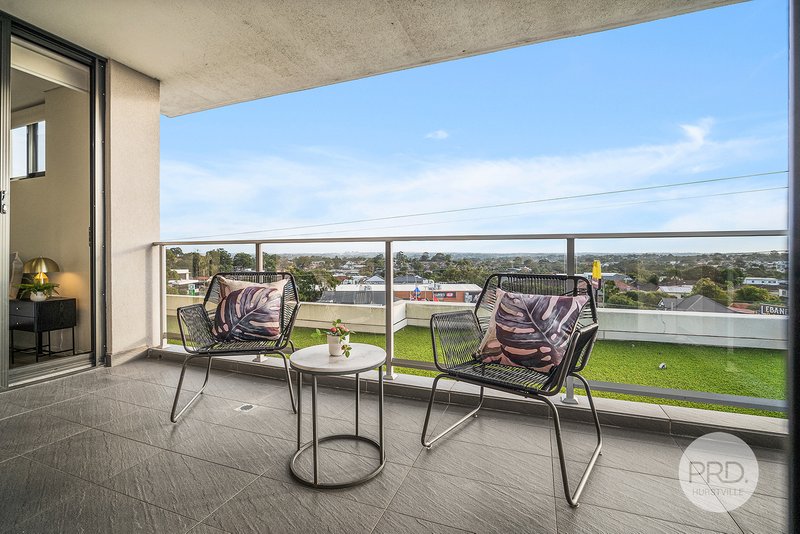 Photo - 403/9 Derwent Street, South Hurstville NSW 2221 - Image 7