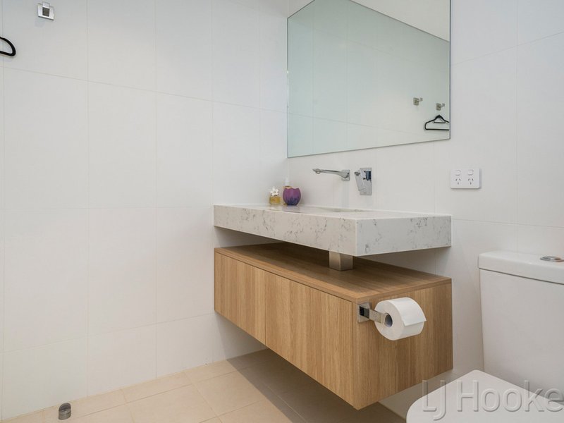 Photo - 403/9 Tully Road, East Perth WA 6004 - Image 8