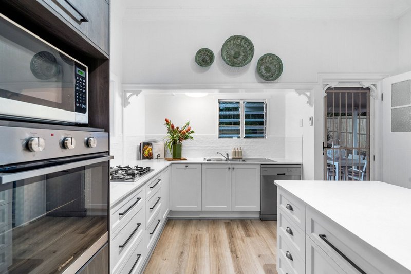 Photo - 404 Enoggera Road, Alderley QLD 4051 - Image 3