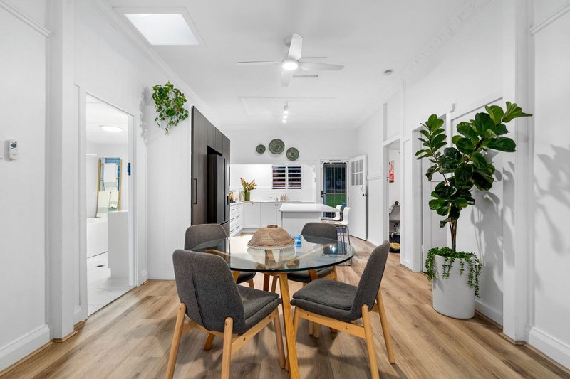 Photo - 404 Enoggera Road, Alderley QLD 4051 - Image 5