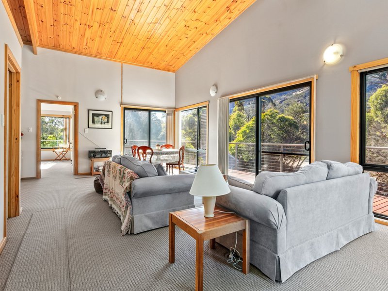 Photo - 404 Freycinet Drive, Coles Bay TAS 7215 - Image 9