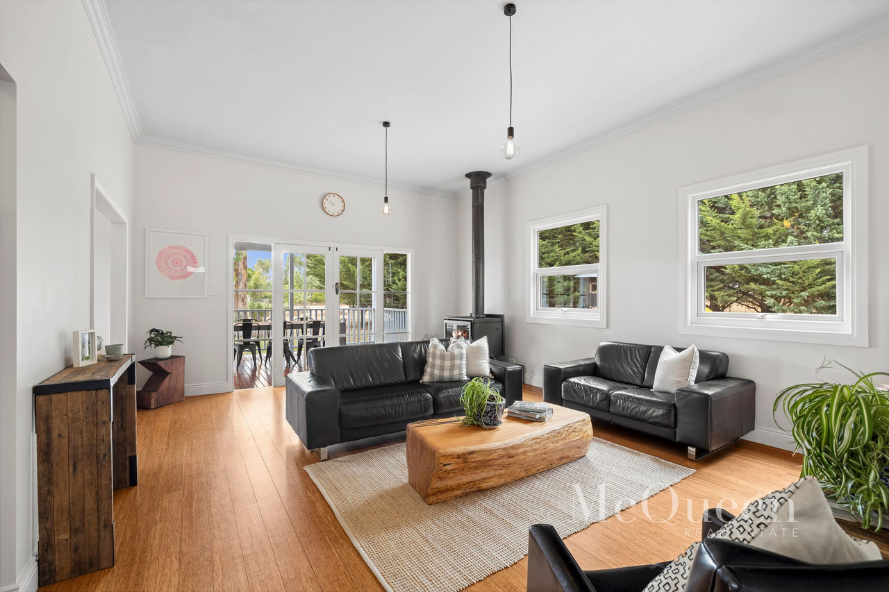 3-bedroom house at 404 JAMES LANE, Fern Hill VIC 3458, Hepburn, Victoria