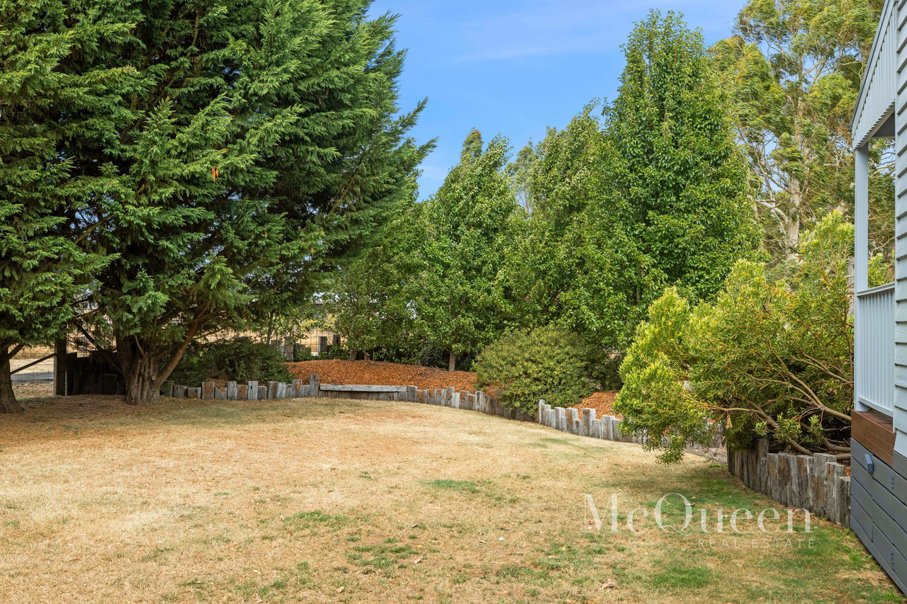 3-bedroom house at 404 JAMES LANE, Fern Hill VIC 3458, Hepburn, Victoria