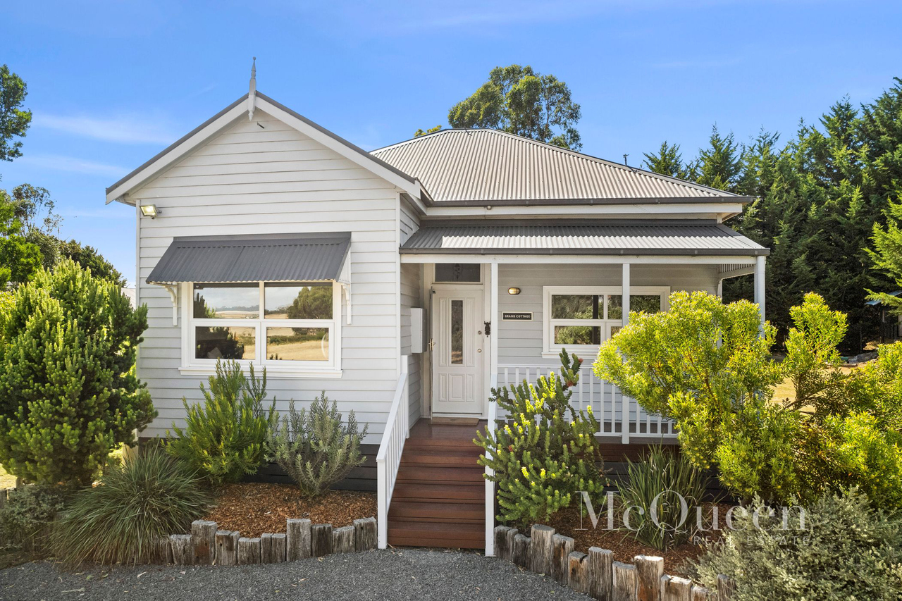 3-bedroom house at 404 JAMES LANE, Fern Hill VIC 3458, Hepburn, Victoria