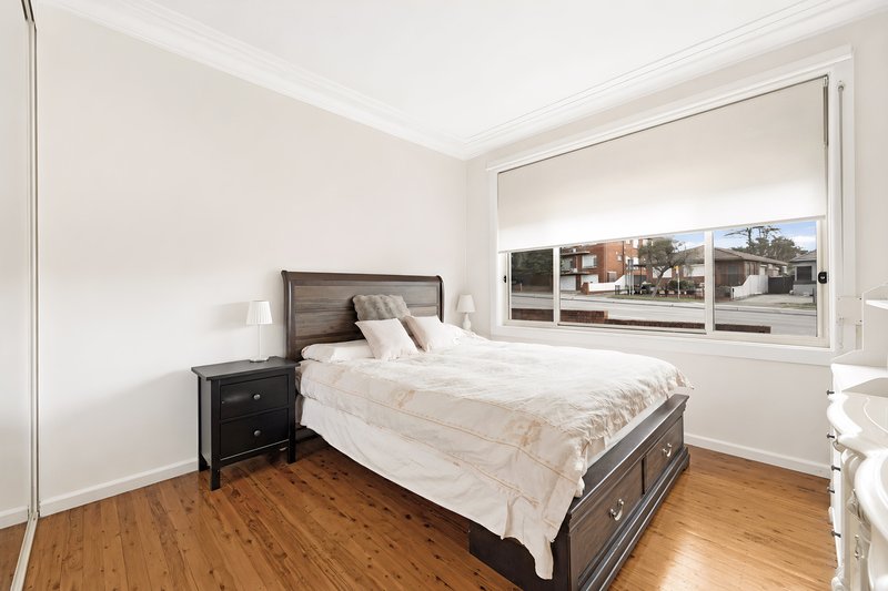 Photo - 404 King Georges Road, Beverly Hills NSW 2209 - Image 5