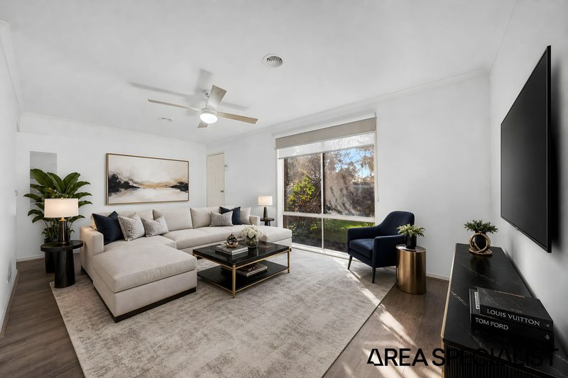 Photo - 404 Mcclelland Drive, Langwarrin VIC 3910 - Image 2