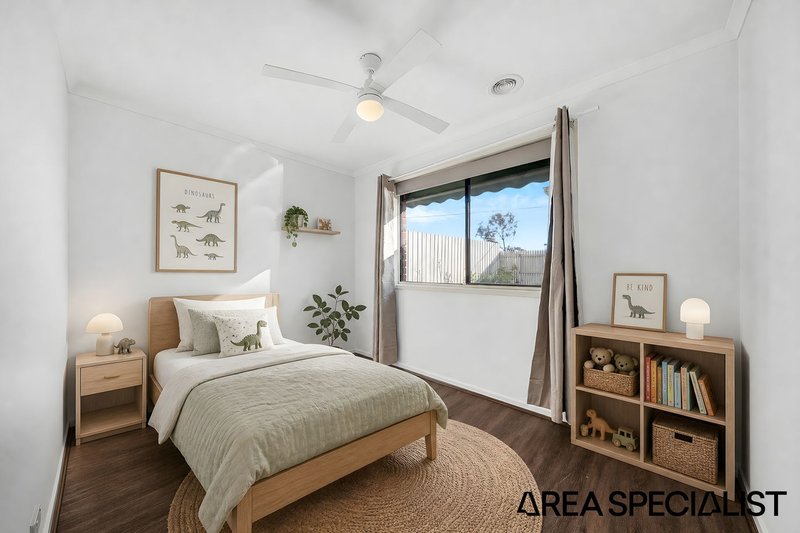 Photo - 404 Mcclelland Drive, Langwarrin VIC 3910 - Image 5