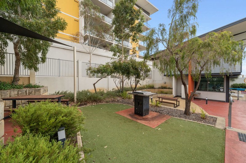 Photo - 404/25 Malata Crescent, Success WA 6164 - Image 10