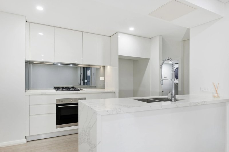 Photo - 404/3 Hazlewood Place, Epping NSW 2121 - Image 3