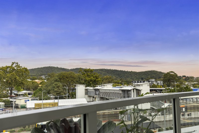 Photo - 404/3 Mcconaghy Street, Mitchelton QLD 4053 - Image 8